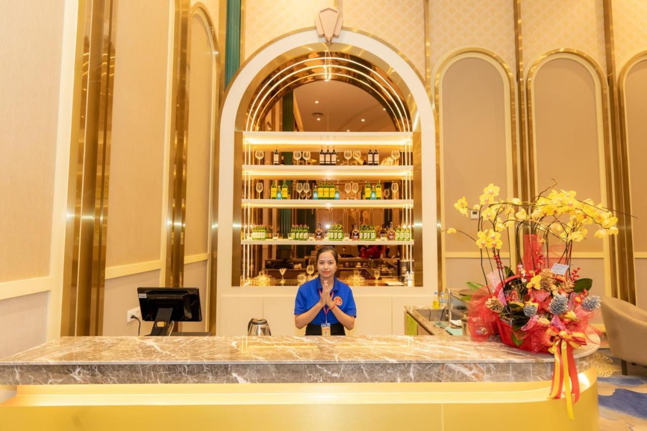 Dynasty Casino Hotel Bavet Εξωτερικό φωτογραφία